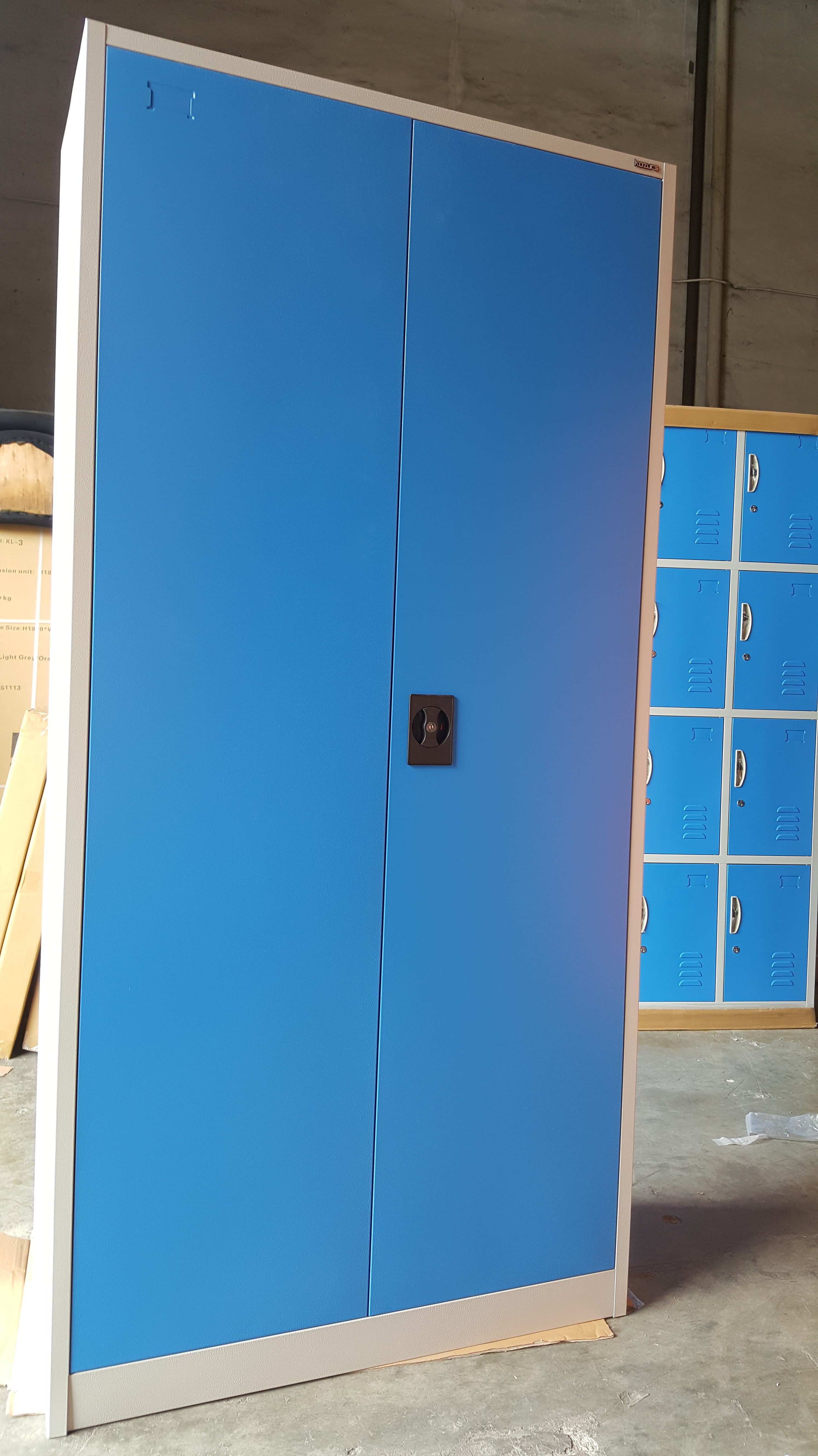 LEMARI BESI KOZURE KF-06MX