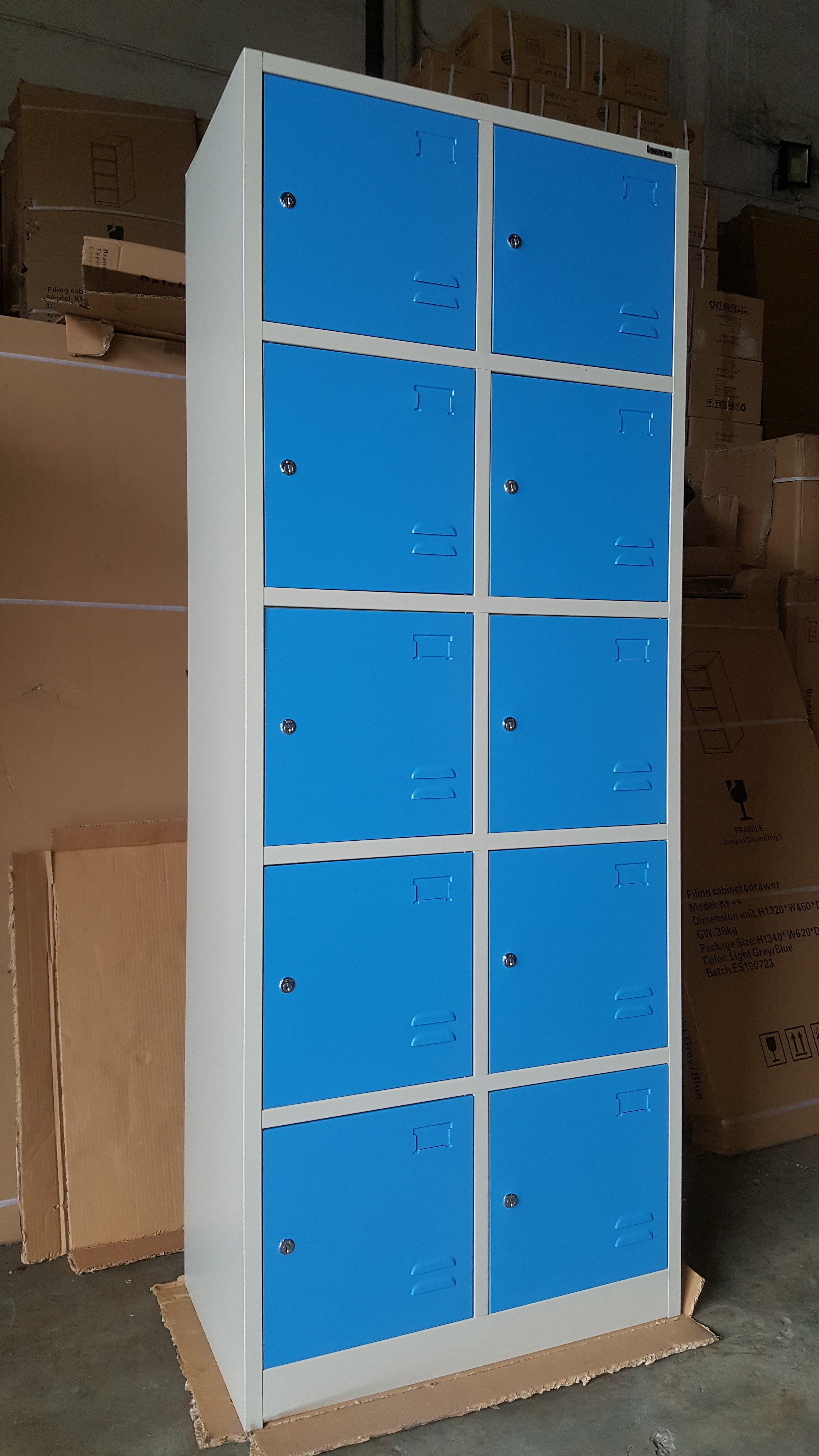 LEMARI LOKER KOZURE KL-10